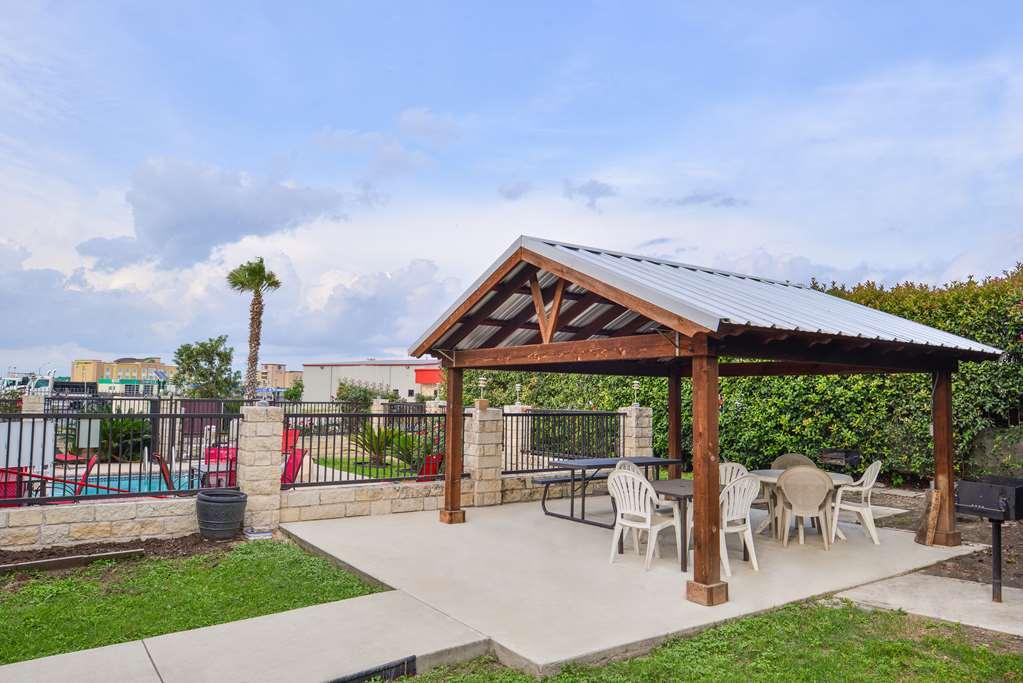 Americas Best Value Inn Buda Dış mekan fotoğraf