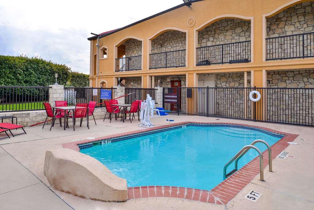 Americas Best Value Inn Buda Dış mekan fotoğraf