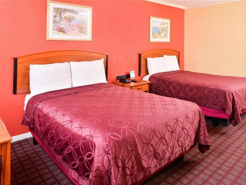 Americas Best Value Inn Buda Dış mekan fotoğraf