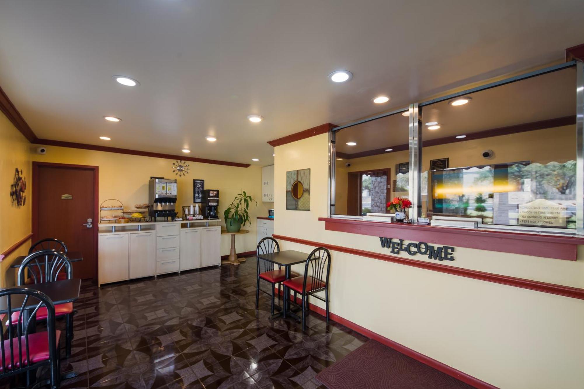 Americas Best Value Inn Buda Dış mekan fotoğraf