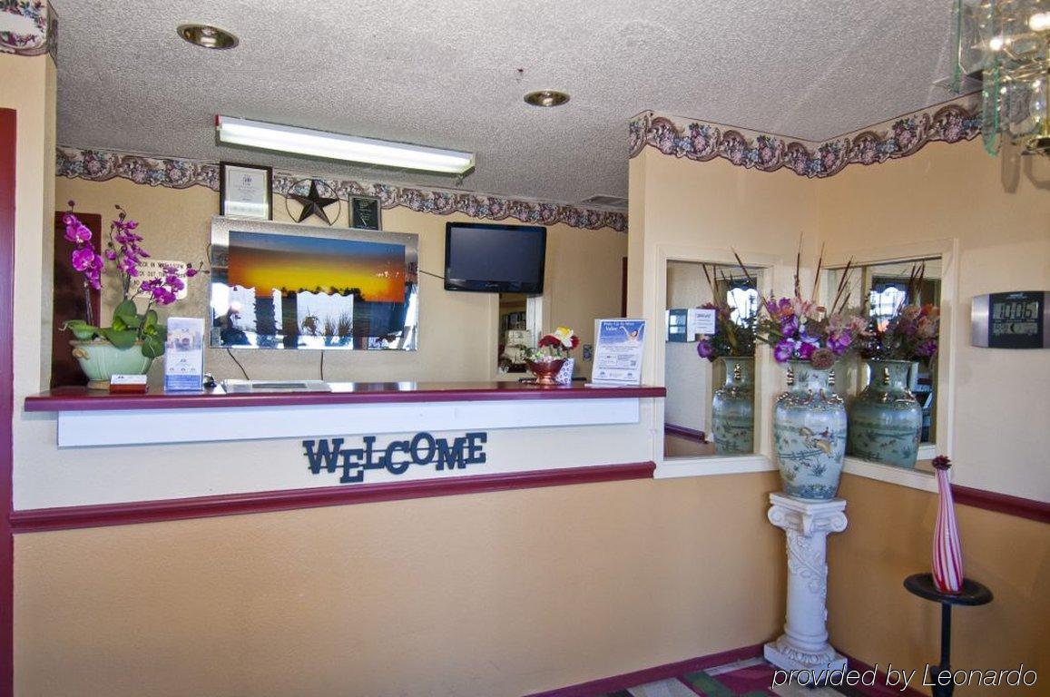 Americas Best Value Inn Buda İç mekan fotoğraf