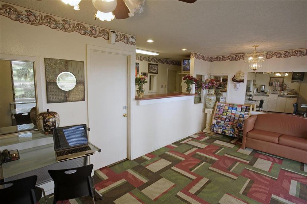Americas Best Value Inn Buda İç mekan fotoğraf